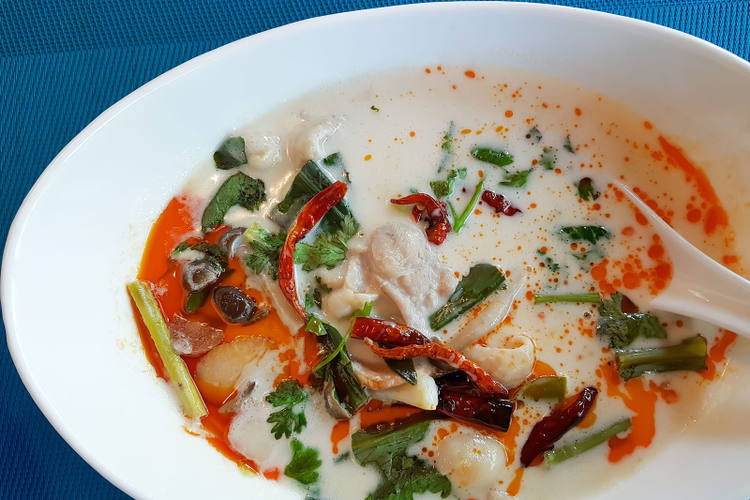 tom yum goong zuppa d gamberi thai